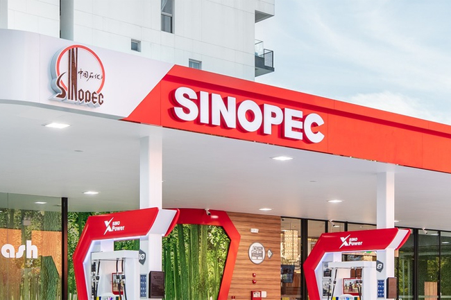IOC and Sinopec Increase Petrol Prices